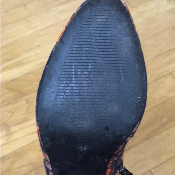 Floral booties - Picture 6 of 8